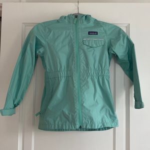 Girls Patagonia Raincoat.  Size S (6/7)